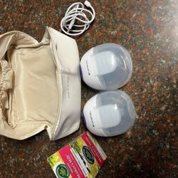 Lansinoh Discreet Duo