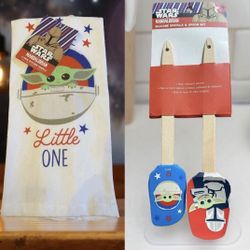 New Kitchen Set: 2 Pc Silicone Spatula & Spoon + 2 Pack Kitchen Towels - Disney Star Wars