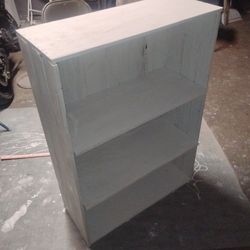 Barn style bookshelf !