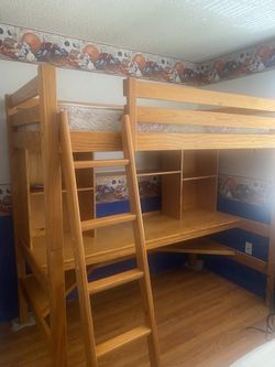 Working Desk and Bed