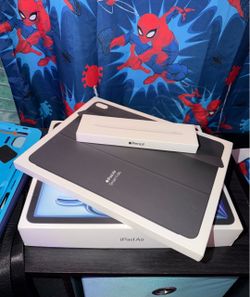Apple Ipad Air 13inch bundle