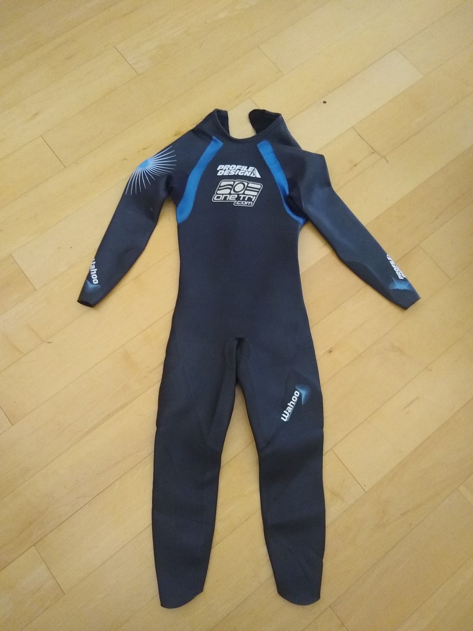 Wetsuit