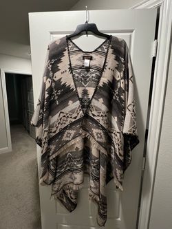 Women’s Shaw