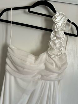 White medium maxi dress