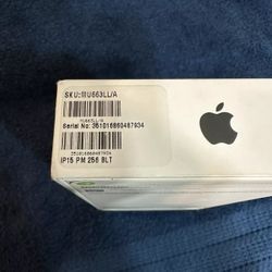 Apple iPhone 15 Pro Max - 256 GB - (Unlocked) 
