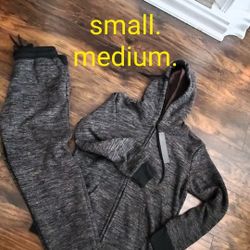 Womens Set,,sweater And Jogger Pants.$22. Only