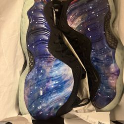 Galaxy foamposite 