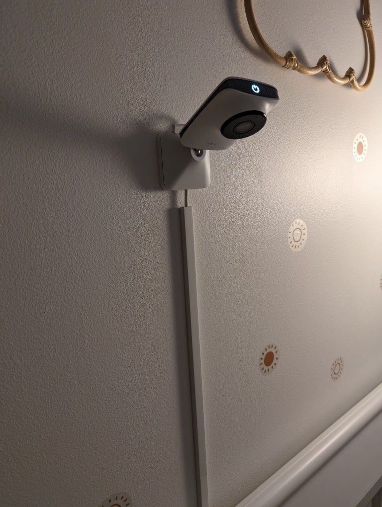 Miku Pro baby camera