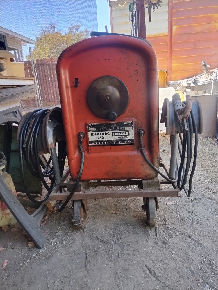 Welder 