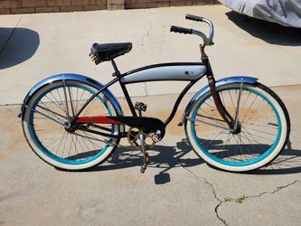 Vintage Schwinn 1955 DX 24 inch Tank Bicycle Balloon