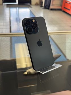 iPhone 15 Pro 256GB Unlocked Pre-owned