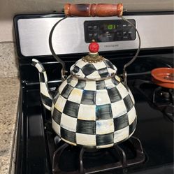 Mackenzie Tea Kettle 