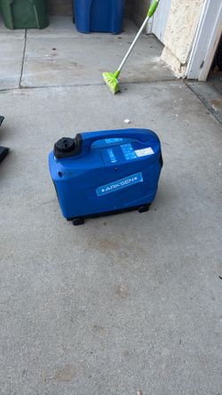 Generador de luz portátil 1200 wats  nuevo  y Trabajándo $200 firme