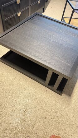Model home coffee table new