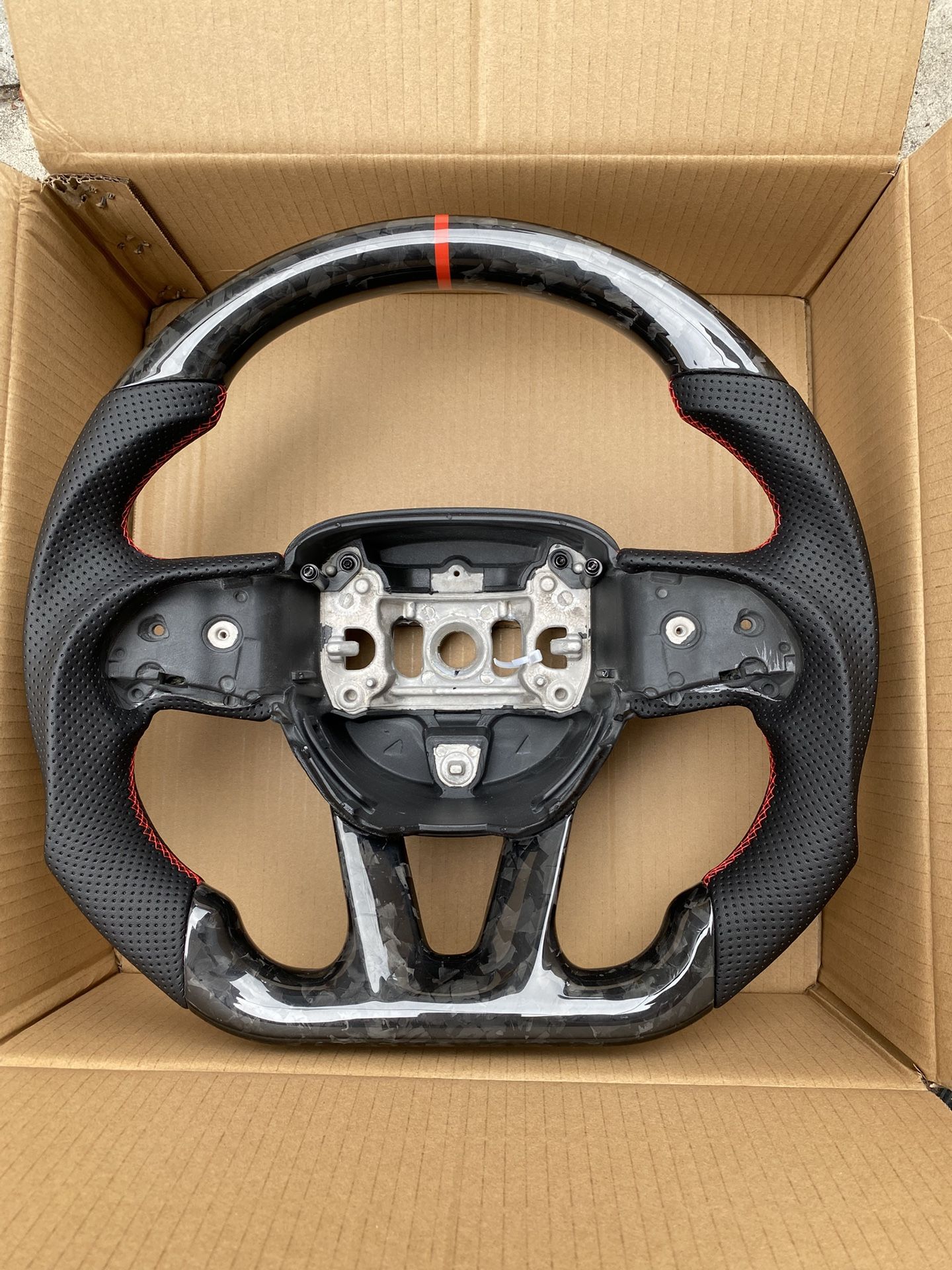Dodge Carbon Steering Wheel