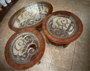 Coffee table & two side tables