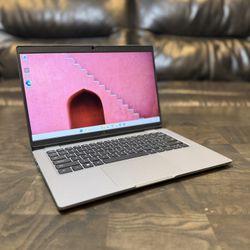 DELL Latitude 5320 13.3” Core i5 11th gen 16GB RAM 256GB SSD HDMI USB C Windows 11 laptop computer