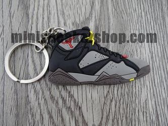 FLAT SILICON SNEAKER KEYCHAIN JORDAN 7 - BORDEAUX 2011