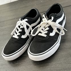 Vans Women’s 7 1/2 Black And White