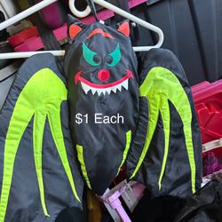$1 Halloween Items