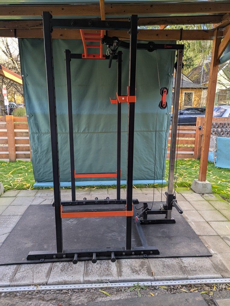 Squat/Pull-up/Cable Rack