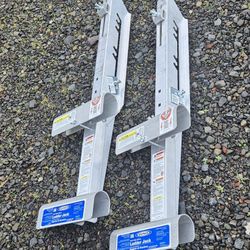 Werner aluminum ladder jacks 