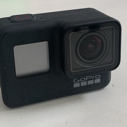GoPro 7 with Storage Case & Mount