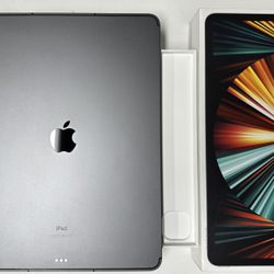 Apple UNLOCKED iPad Pro (12.9in) 5th Gen  1TB . WiFi + Cellular 5G