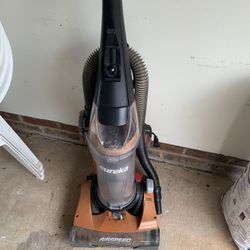 Vacuum Eureka
