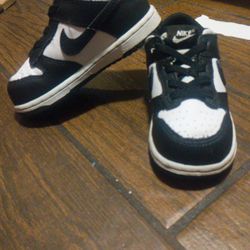 Nike Dunk Low 