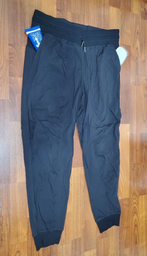 Lululemon Dance Studio Joggers Size 10