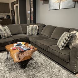 Sectional Grey Sofa Great Condition!