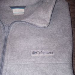 Columbia Fleece Sweatshirt