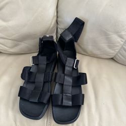 Uggs Sandals 