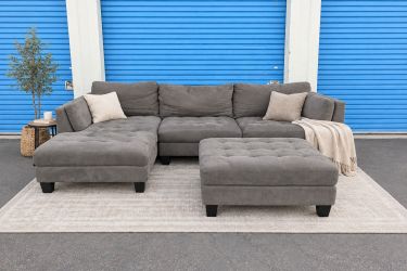 Black Sectional with Ottoman