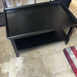 BLACK COFFEE TABLE 