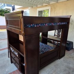 Twin Bed 