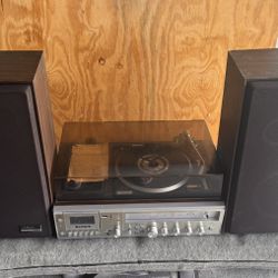 Vintage Zenith Receiver