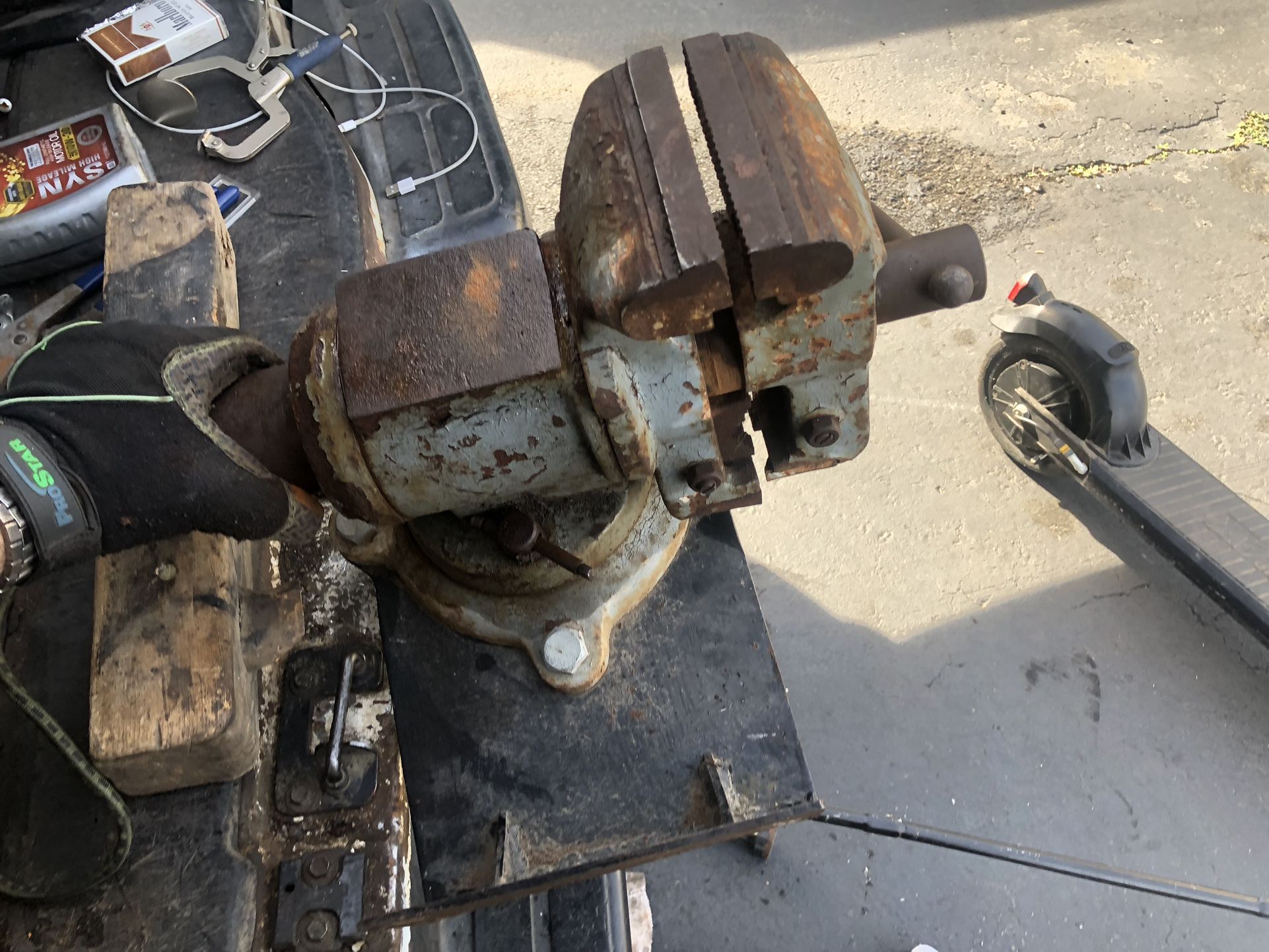 Vise $100