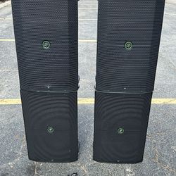 4 Mackie Thump215 “ 1400-watt 15-inch Powered Dj  Speaker Bluetooth firm one price no offer 