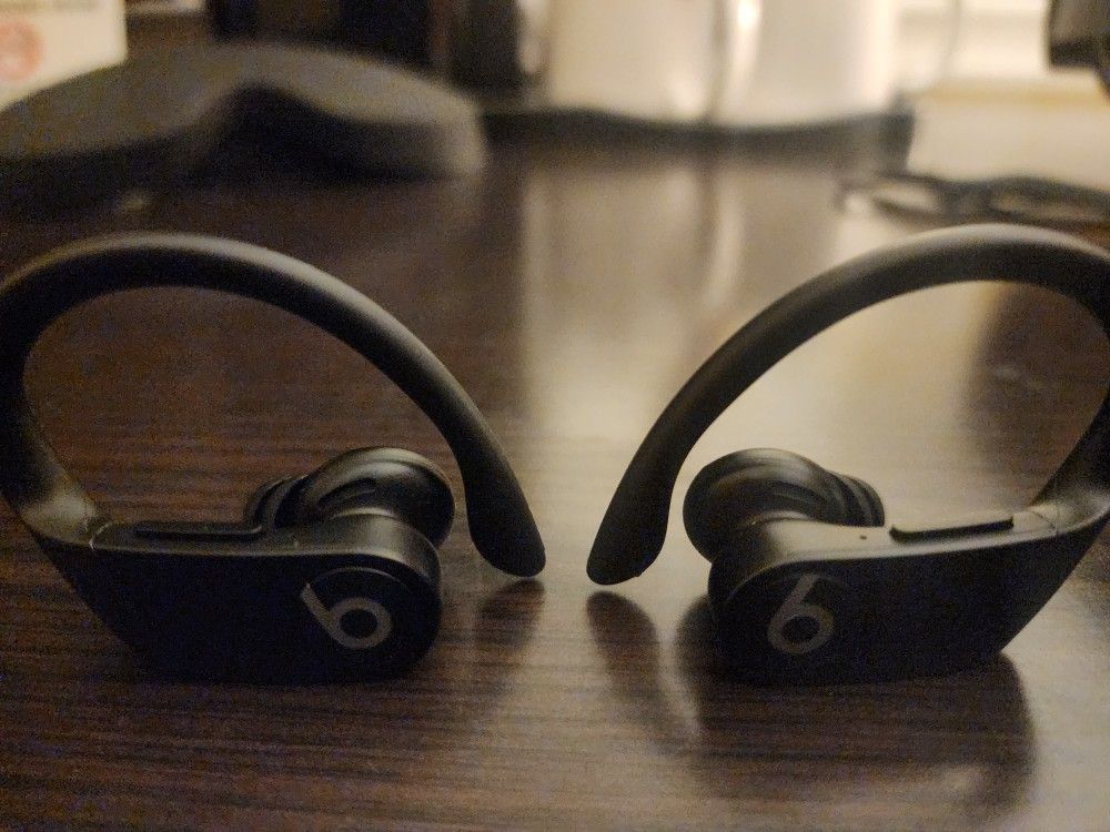 Powerbeats Pro By Beats iPhone Edition