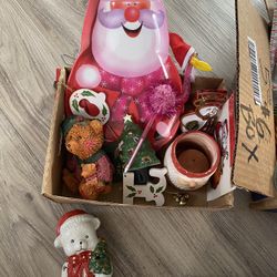 Christmas And Thanksgiving Decor