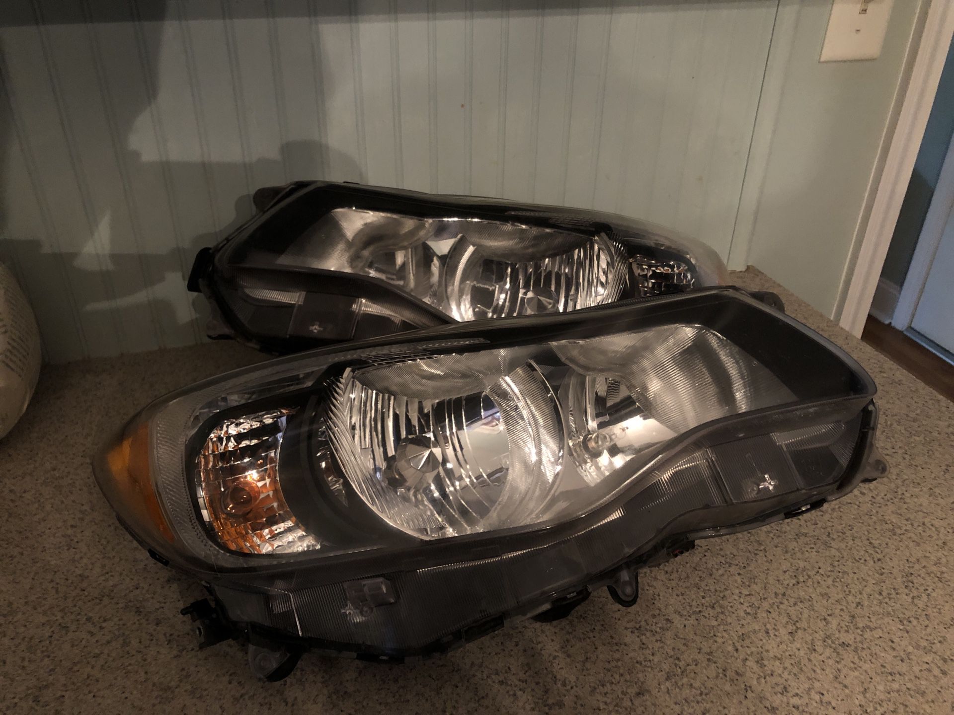 Subaru Crosstrek Headlights 2013