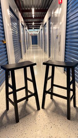 Set of 2 Black Wooden Bar Stools