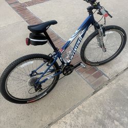 Women’s 24 speed Specilized