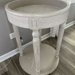 Accent Table