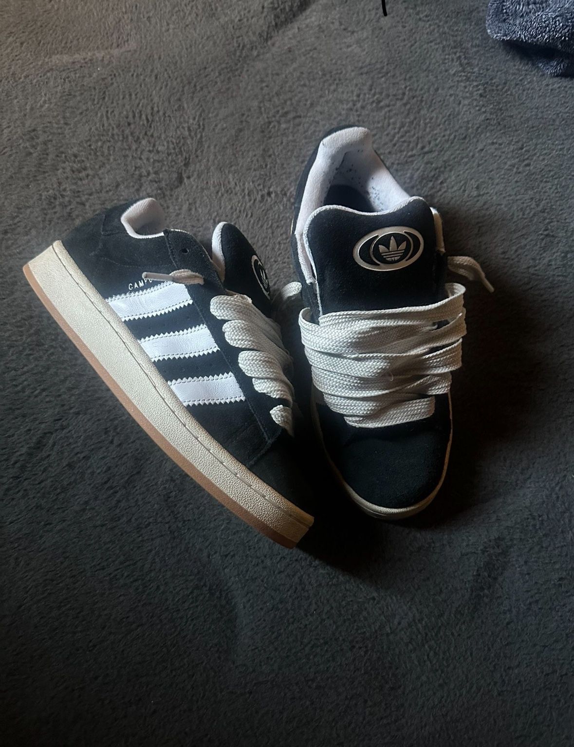 Adidas Campuses 00s