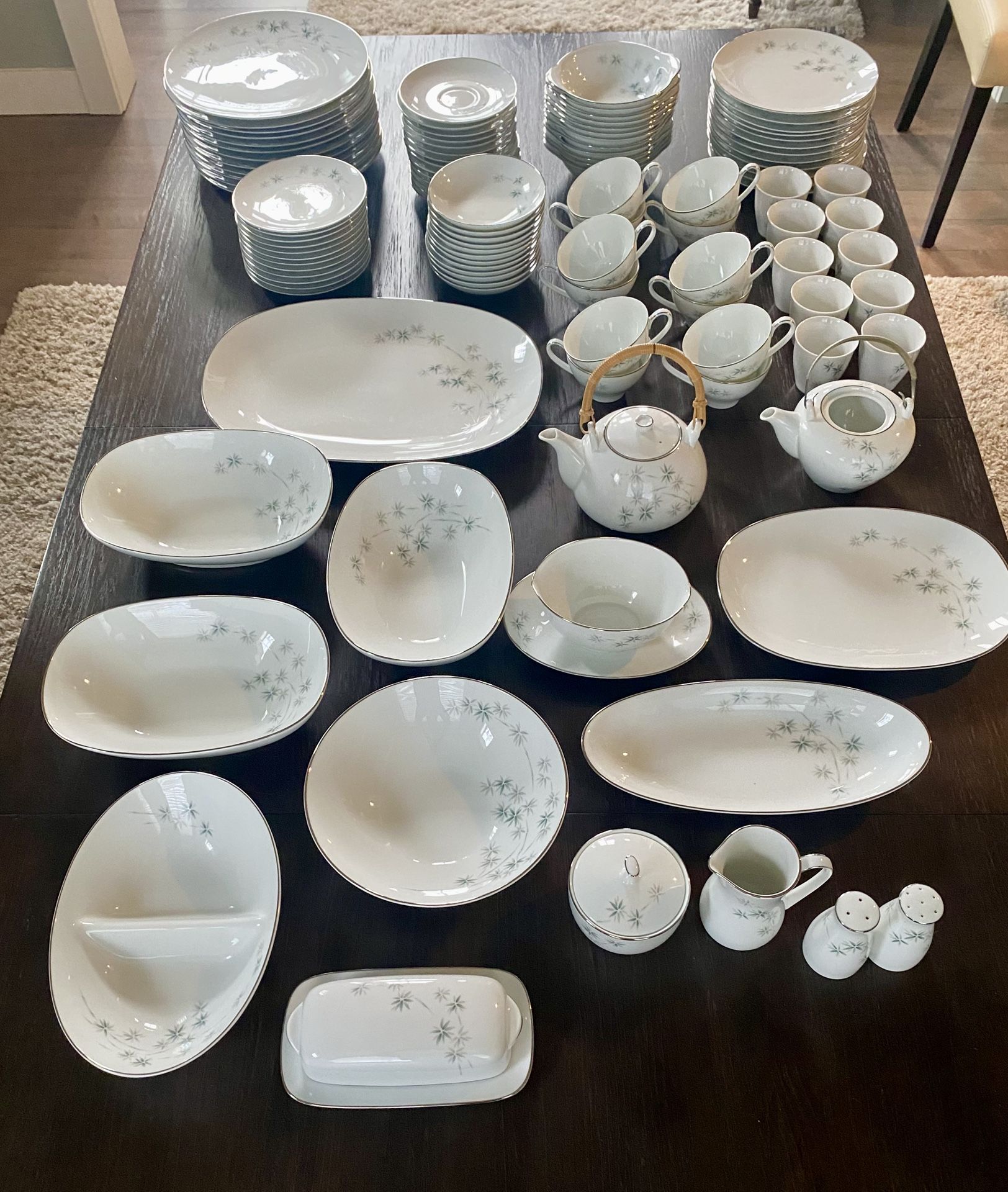 China Set - Noritake “Midori” Pattern