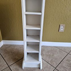 Cute Used Stand Painted White As U Can See On Photos 📸 Pick UP Only I Live In Madera CA 