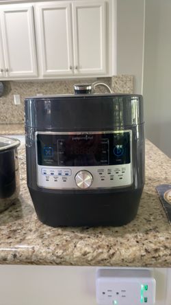 Pampered Chef Multi-Cooker Pressure Cooker